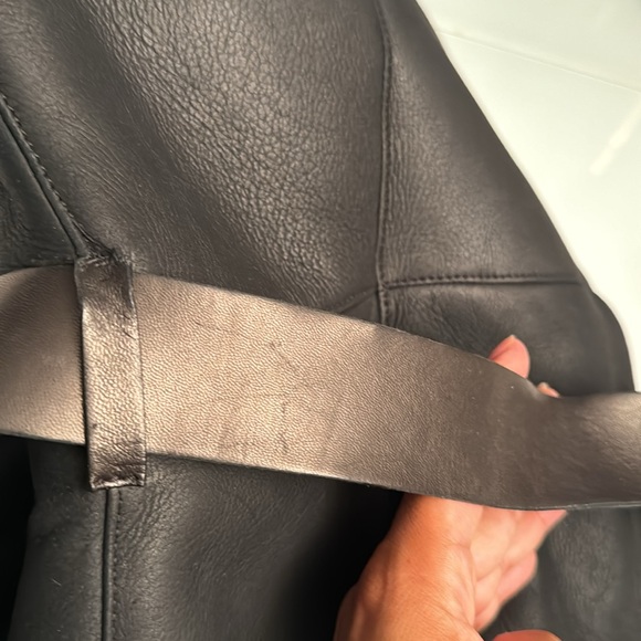 SALE‼️Gucci Leather Coat - Picture 9 of 17